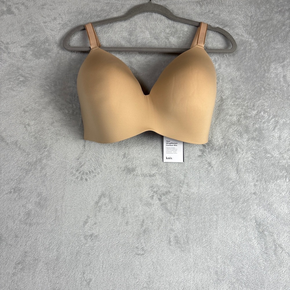 Knix WingWoman‎ Contour Bra Warm Sand Tan Wireless Plunge Size 7++ EVBRA110N72